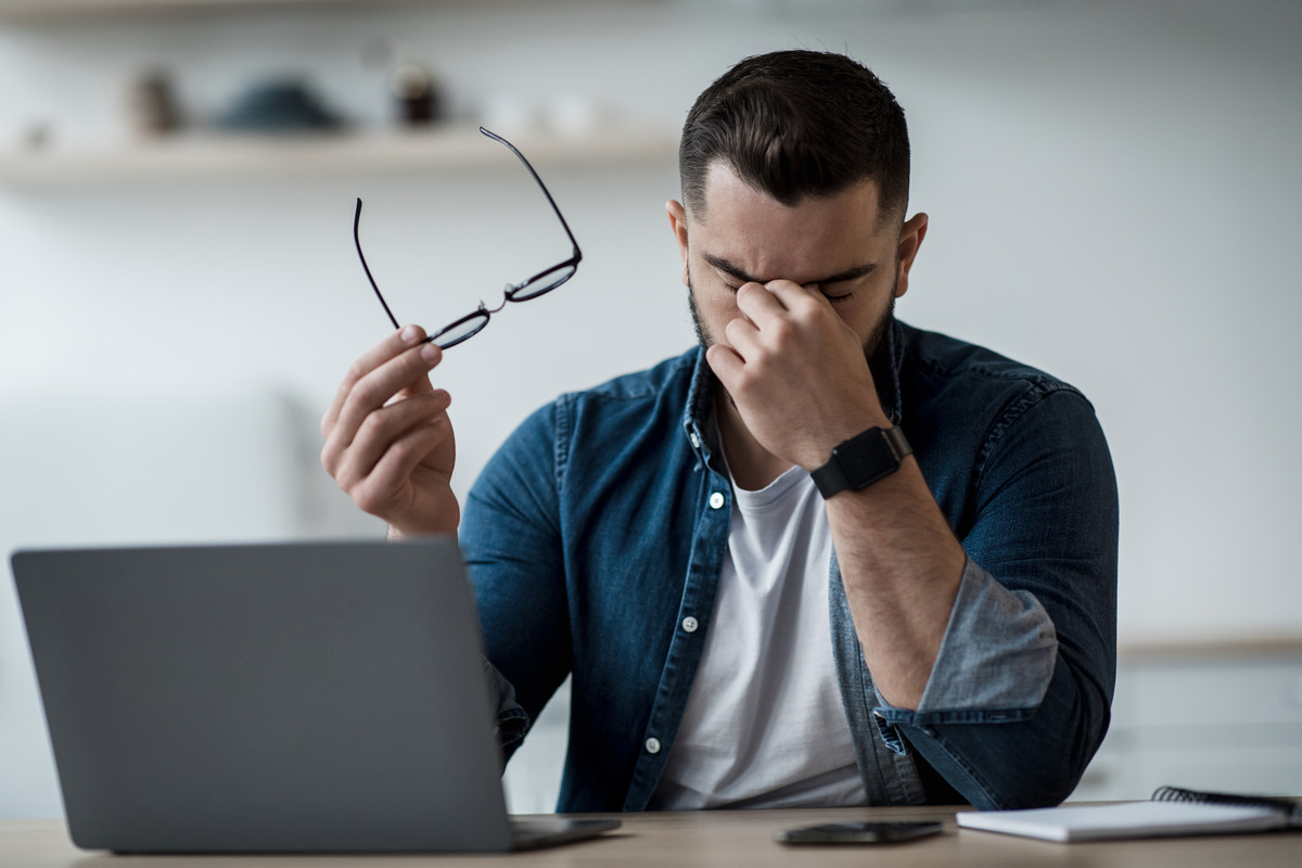 11 Major Affiliate Marketing Problems You Can Solve By Building an Email List
