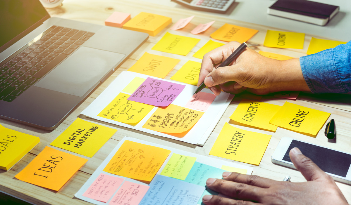 11 Smart Ways To Generate Unlimited Content Ideas for Your Affiliate Site