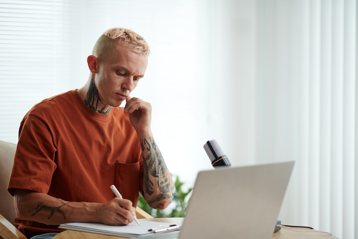18 Rookie Mistakes I Made In My First Year Blogging (And How You Can Avoid Them)