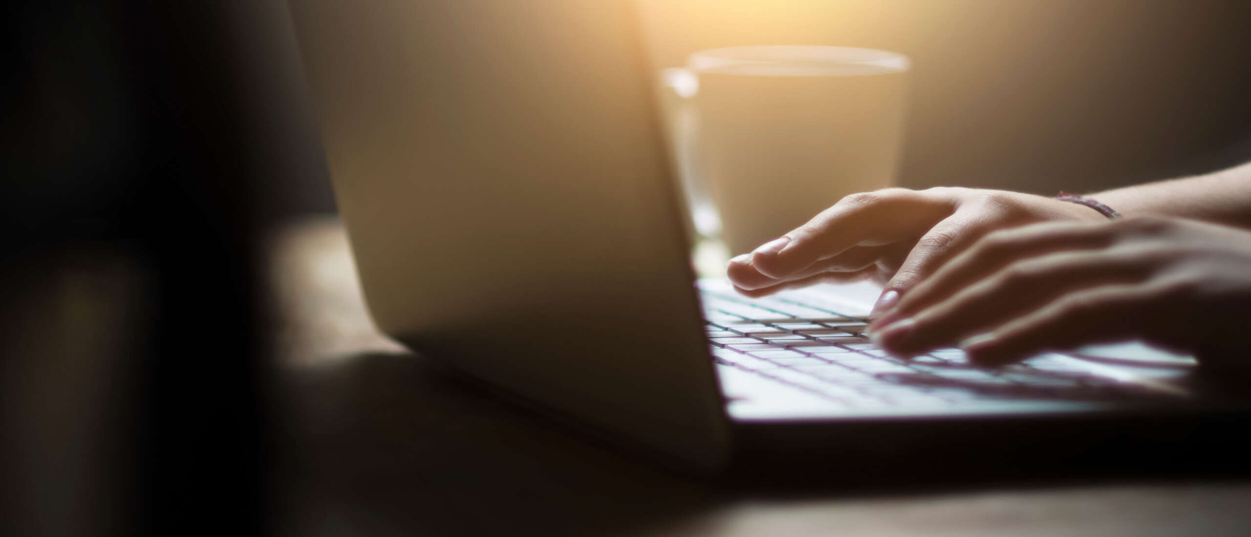 8 Powerful Hacks To Find Profitable Sub-Niches In Any Market