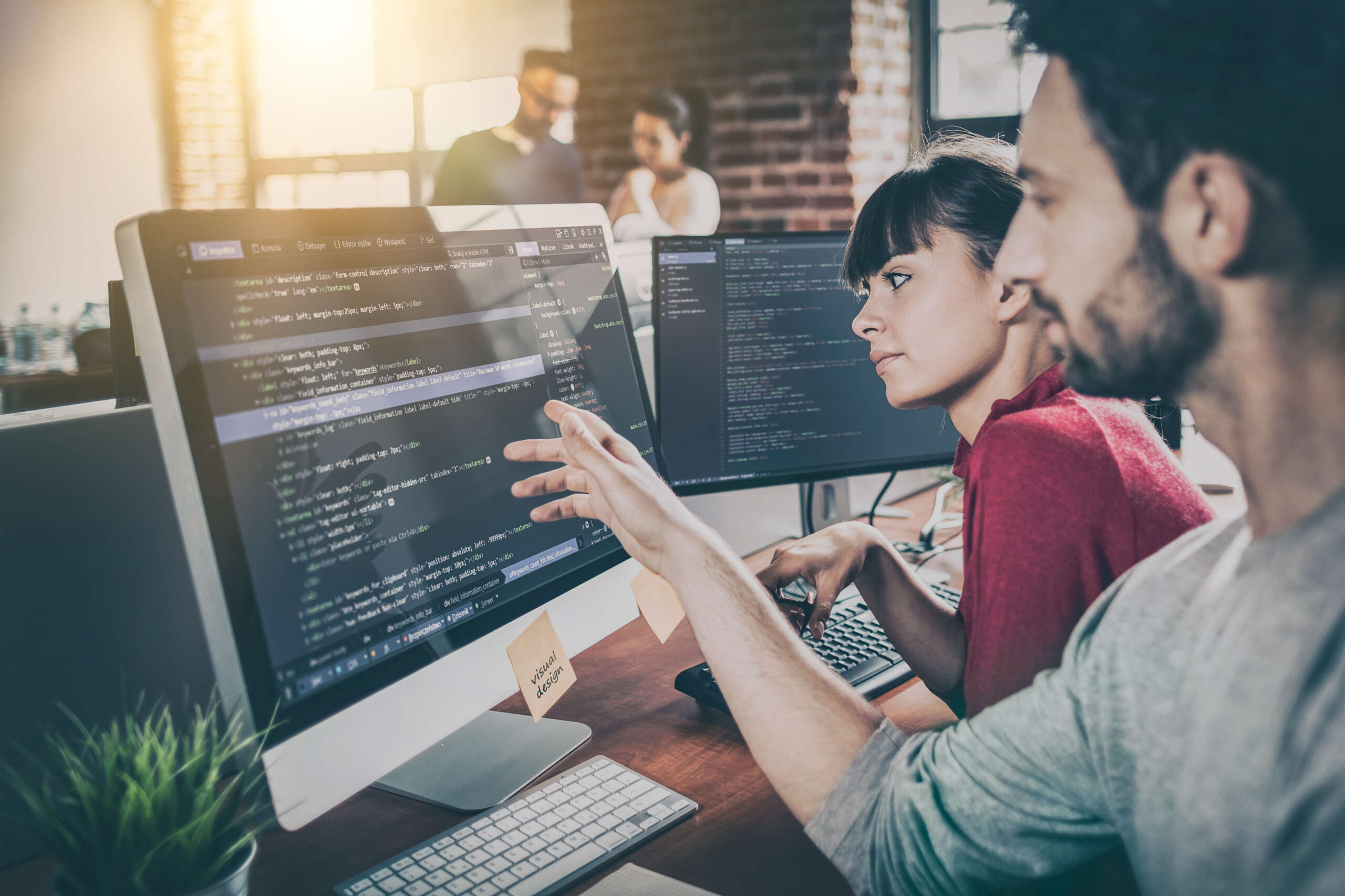 22 Successful Affiliate Website Examples Making $10M+