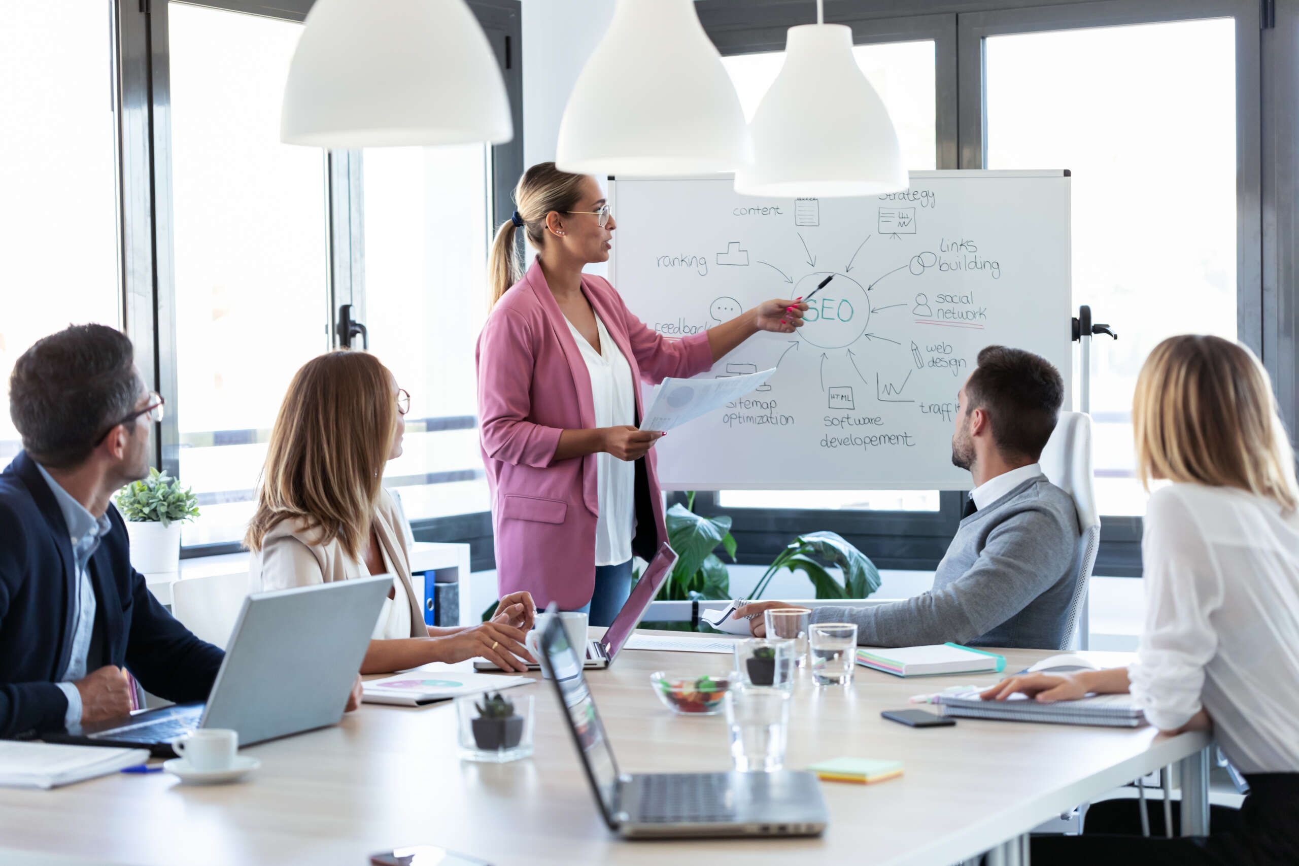 10 SEO Tips to Land Your First 100 Customers