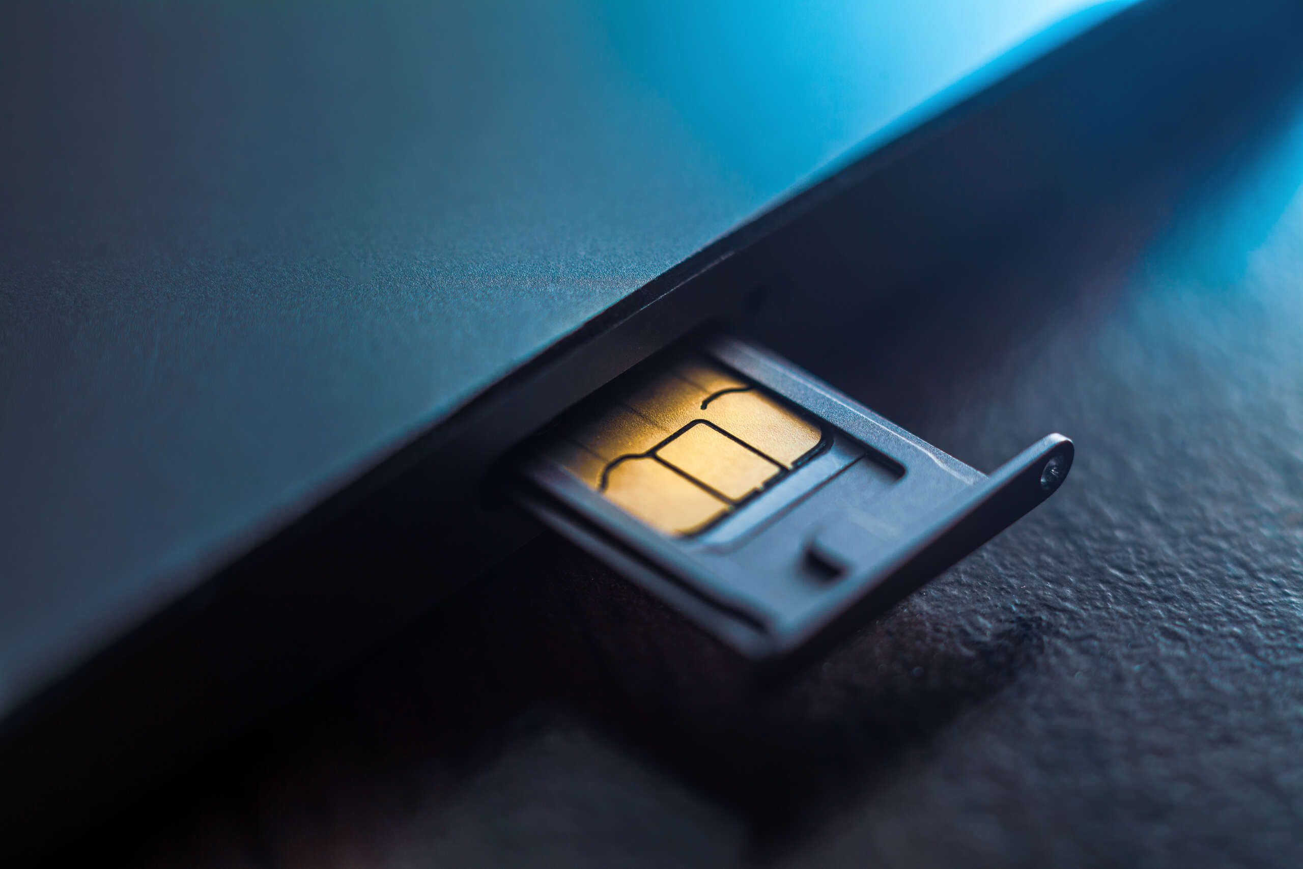 Discover the Unparalleled Convenience of eSIM Technology
