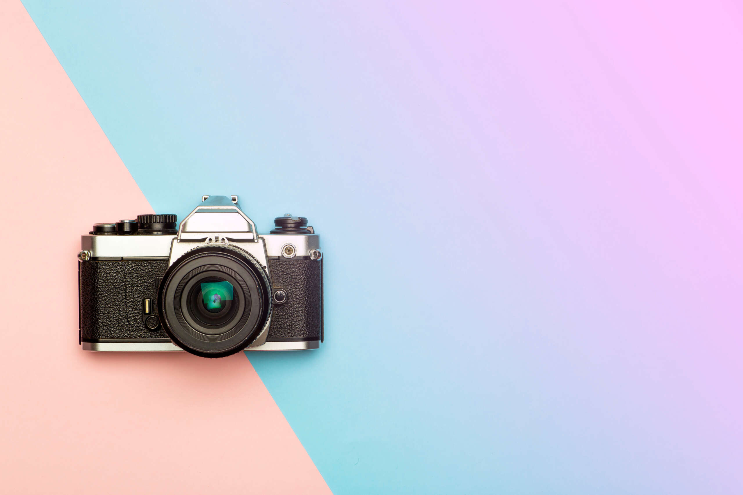 The Importance of a Strong Visual Brand in Photography Marketing [2024]