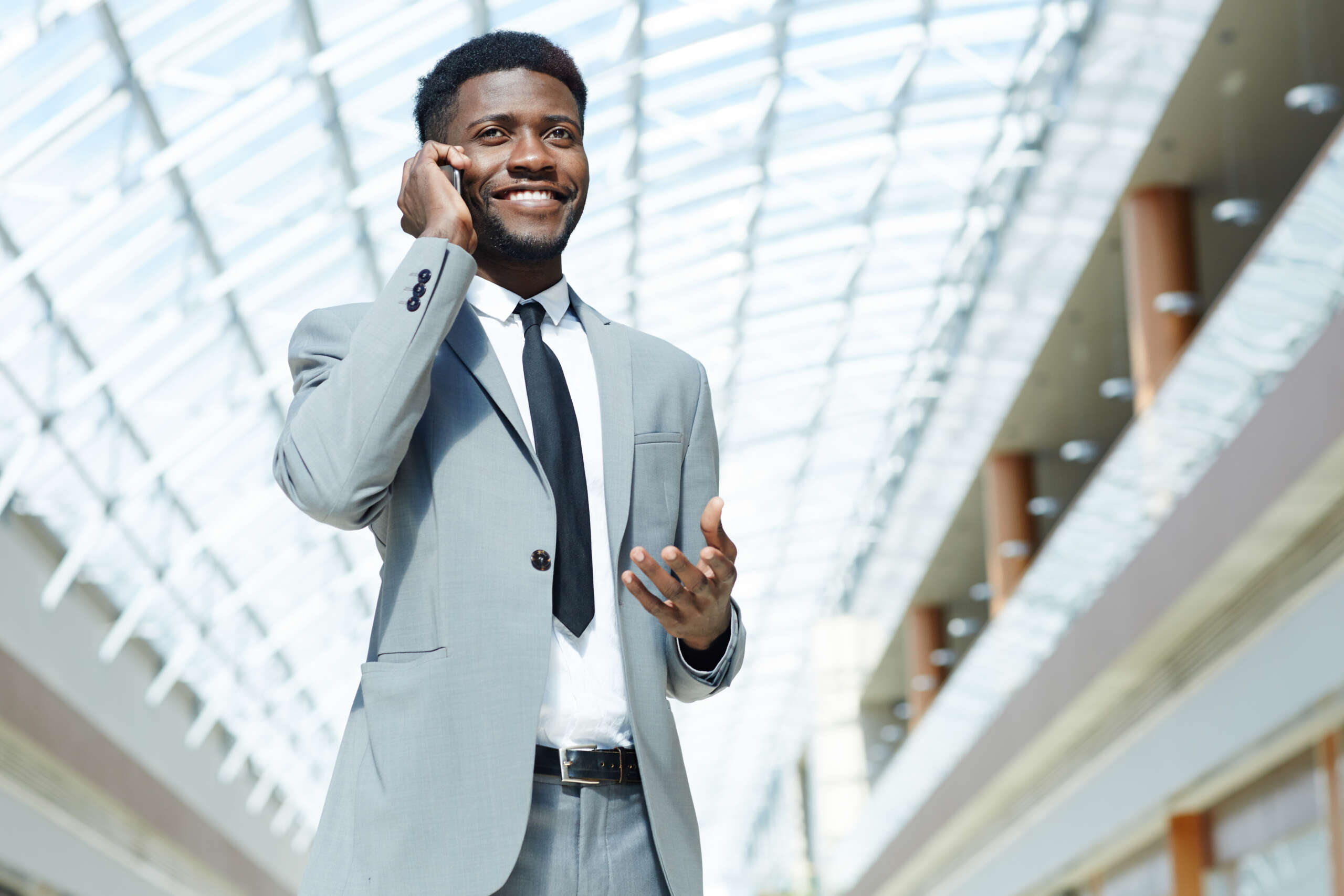 5 Ways Seasonal Businesses Can Leverage A Sales Deck To Boost Engagement