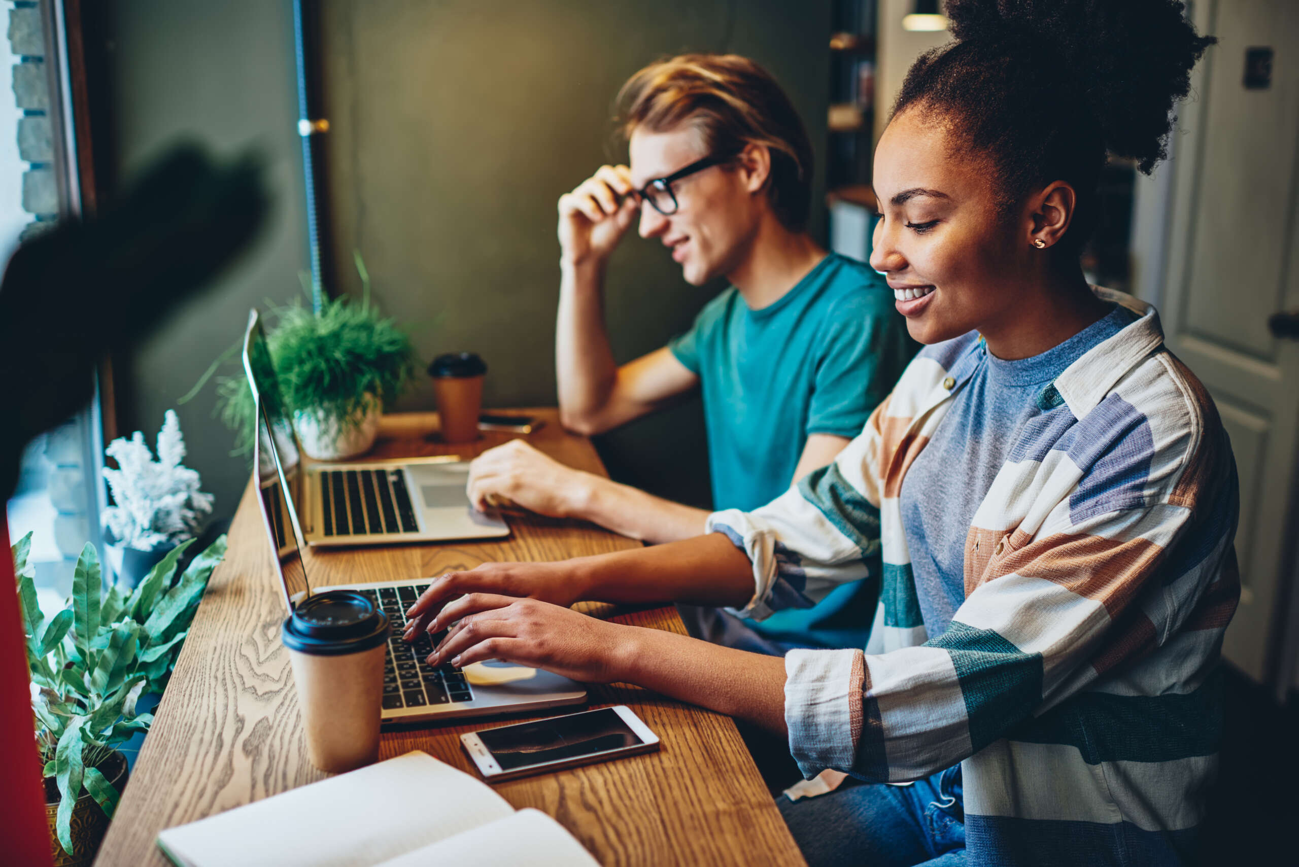 Why Blogging Niches Are Perfect for College Students in 2025